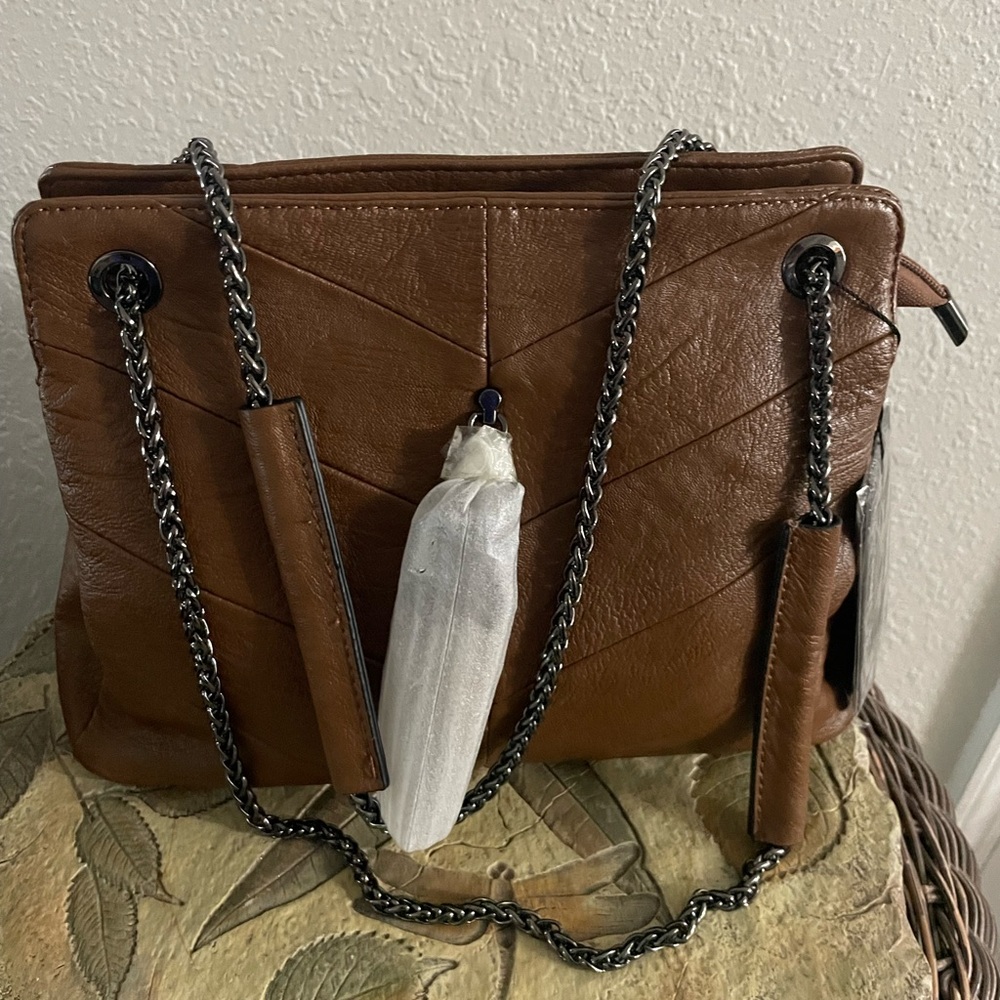 Brown Leather Chain Shoulder Bag XUAM DONG